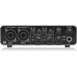 BEHRINGER UMC202HD  Аудио интерфейс