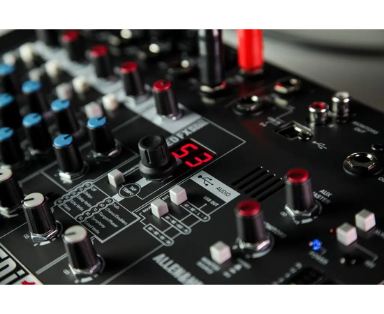 Аналоговый микшерный пульт Allen&Heath ZEDi-10FX, изображение 5