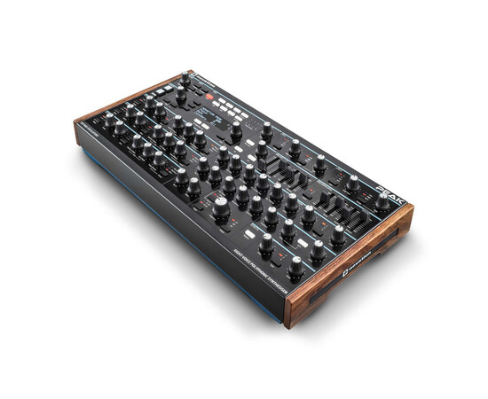 Novation Peak Полифонический настольный синтезатор, изображение 3