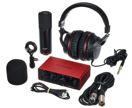 Комплект для домашней студии FOCUSRITE Scarlett Solo Studio (4th Gen)