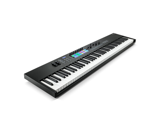 Novation Launchkey 88 Mk3. Полноразмерная MIDI-клавиатура