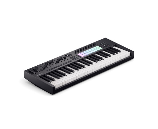 Novation Launchkey 49 MK4. MIDI-контроллер с 49 клавишами и USB подключением, изображение 3